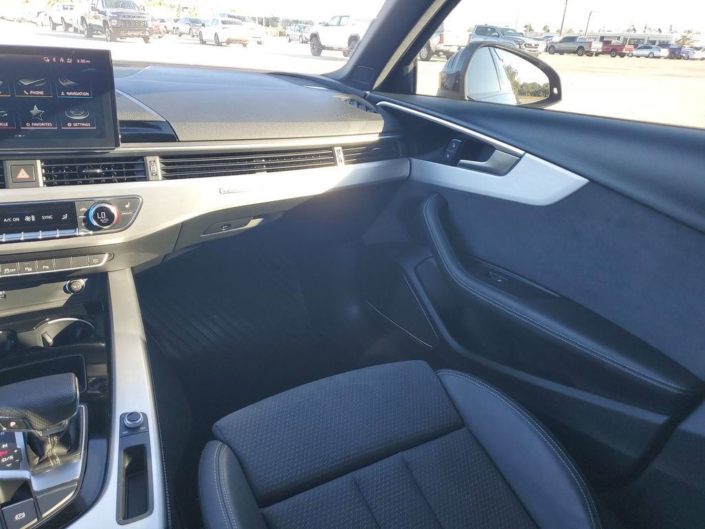 Used 2022 Audi A4 2.0T Prestige w/ Prestige Package image 11