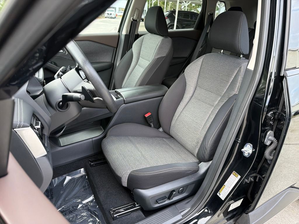 Used 2021 Nissan Rogue SV image 31