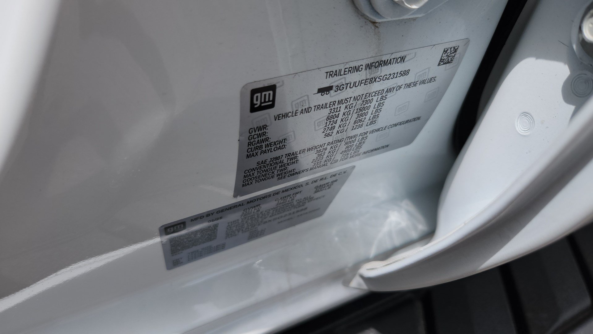 Used 2025 GMC Sierra 1500 AT4X AWD/4WD image 16