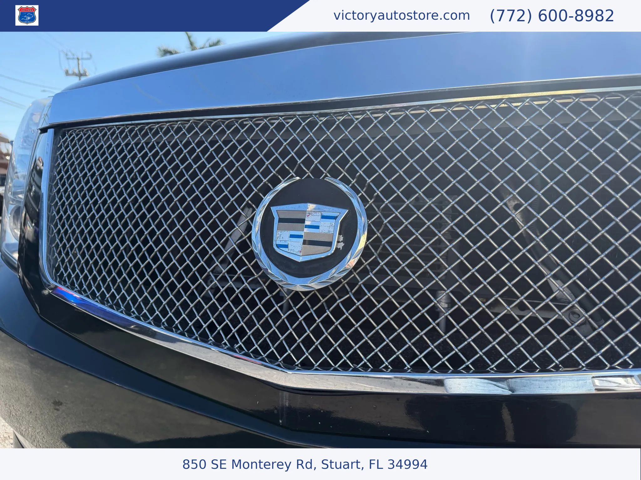 Used 2010 Cadillac Escalade Luxury image 9