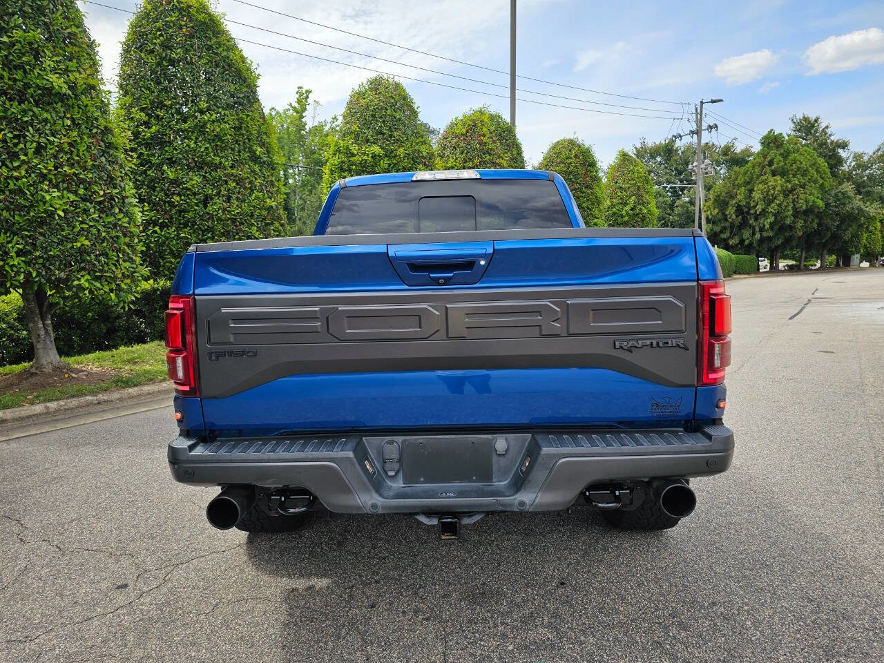 Used 2018 Ford F150 Raptor w/ Equipment Group 802A Luxury image 4