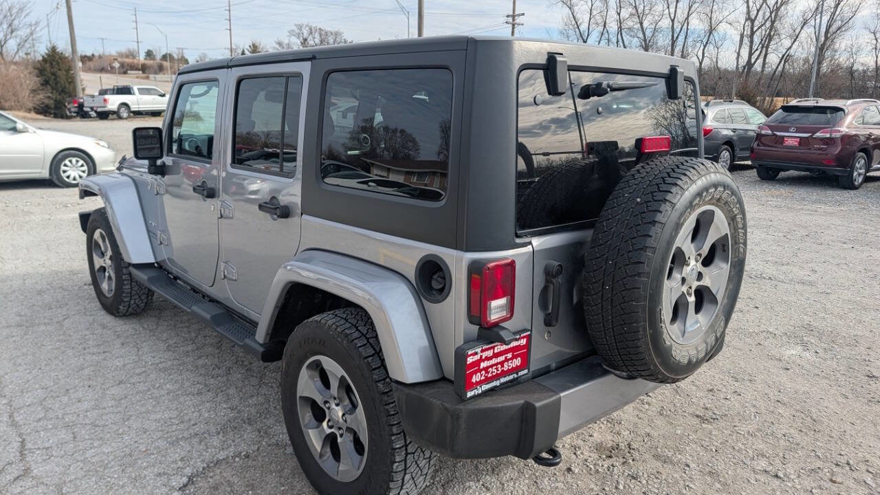 Used 2017 Jeep Wrangler Unlimited Sahara image 5