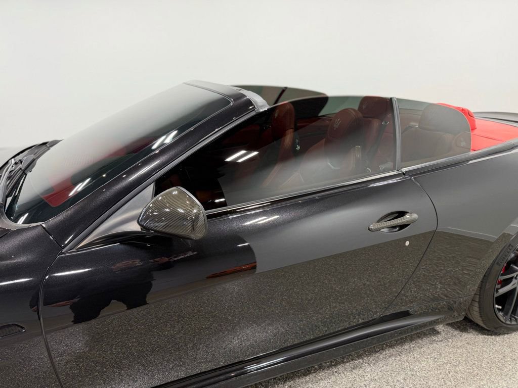 Used 2015 Maserati GranTurismo MC RWD image 11