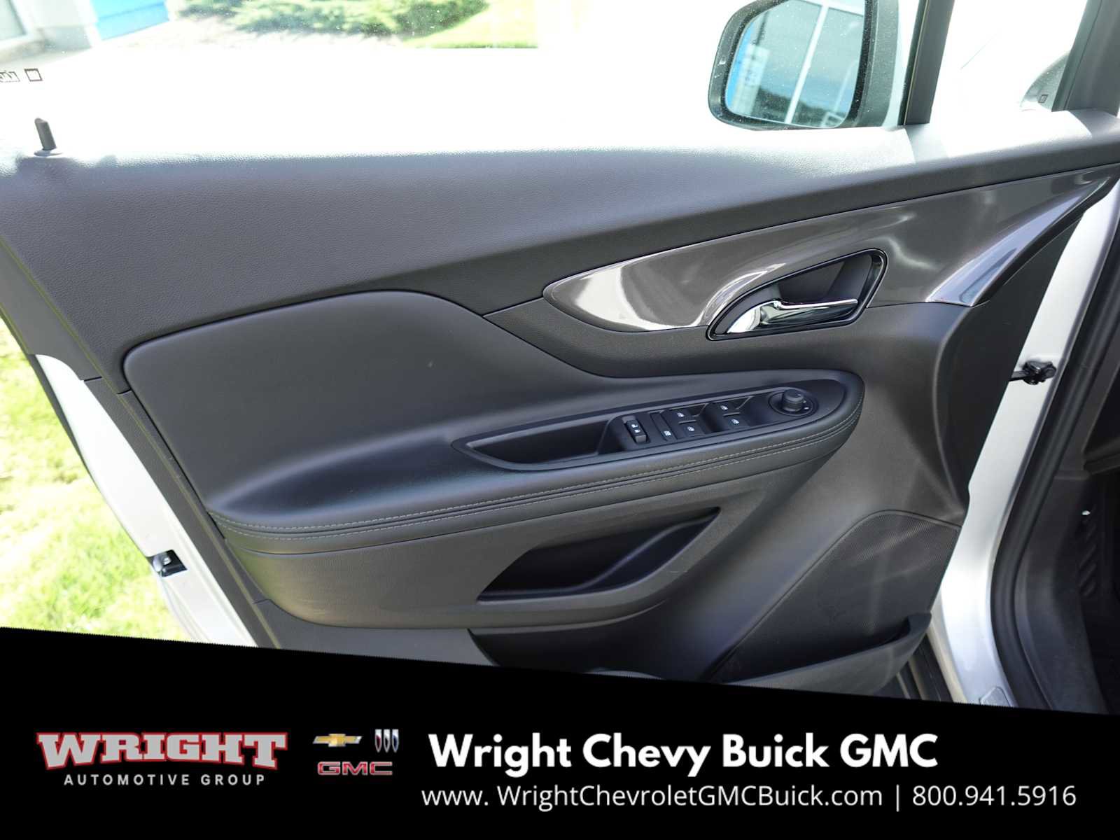 Used 2022 Buick Encore Preferred w/ Safety Package image 11