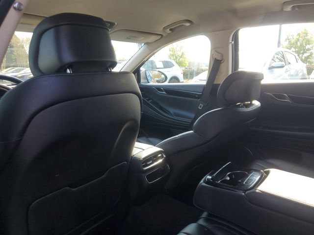 Used 2023 Genesis G80 2.5T image 11