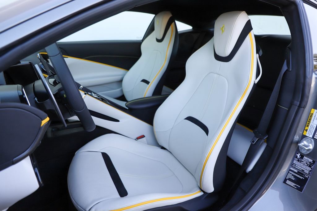 Certified 2024 Ferrari Roma image 2