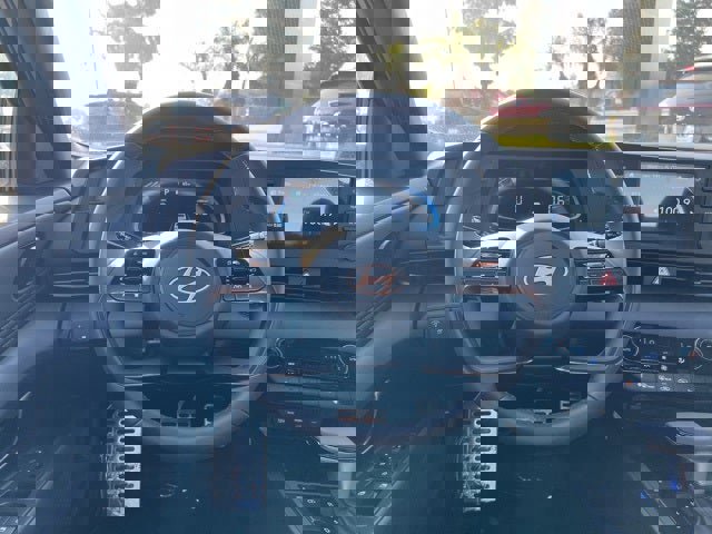 New 2026 Hyundai Elantra SEL Sport Premium image 17