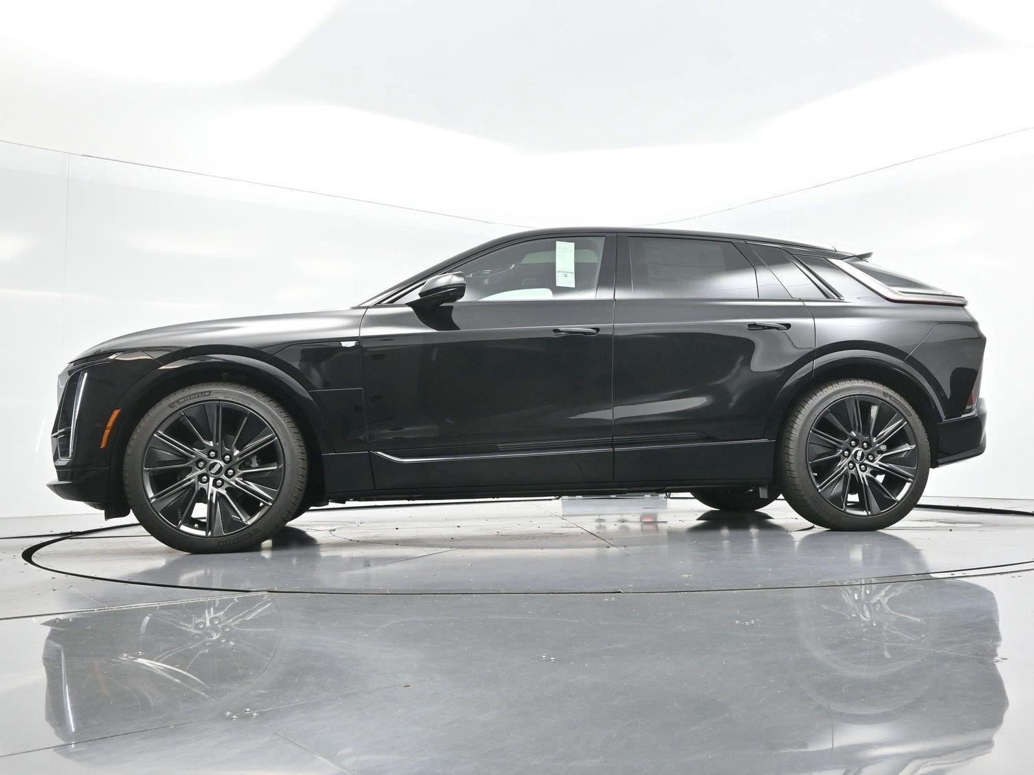 New 2027 Cadillac Lyriq Signature Sport AWD/4WD image 53
