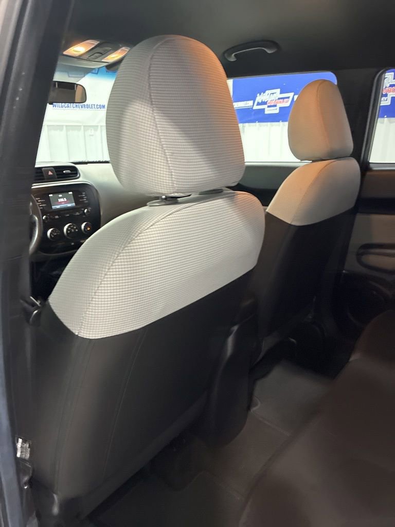 Used 2016 Kia Soul w/ Convenience Package image 29
