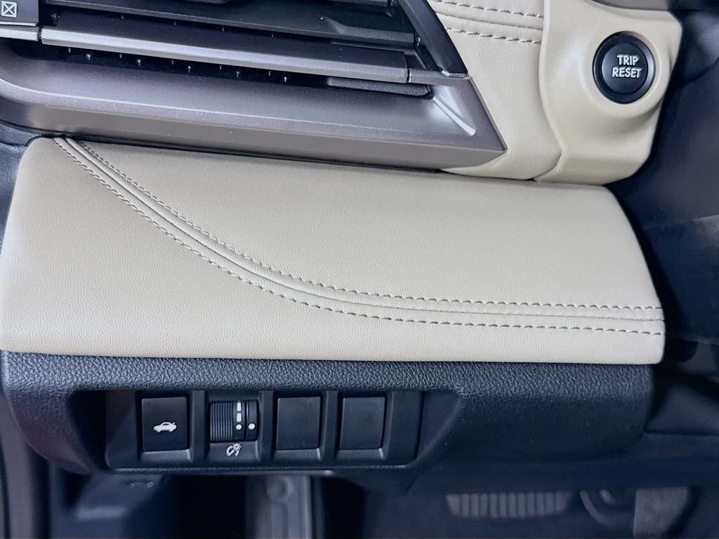 Certified 2025 Subaru Legacy Limited AWD/4WD image 21