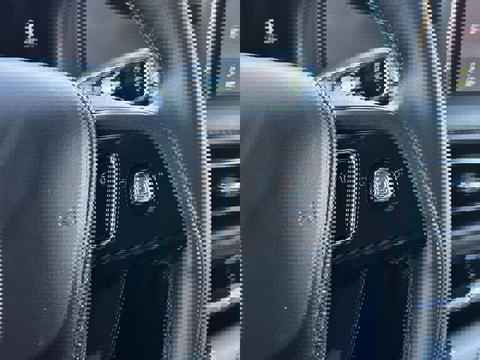 Used 2023 Lincoln Aviator 2WD image 24