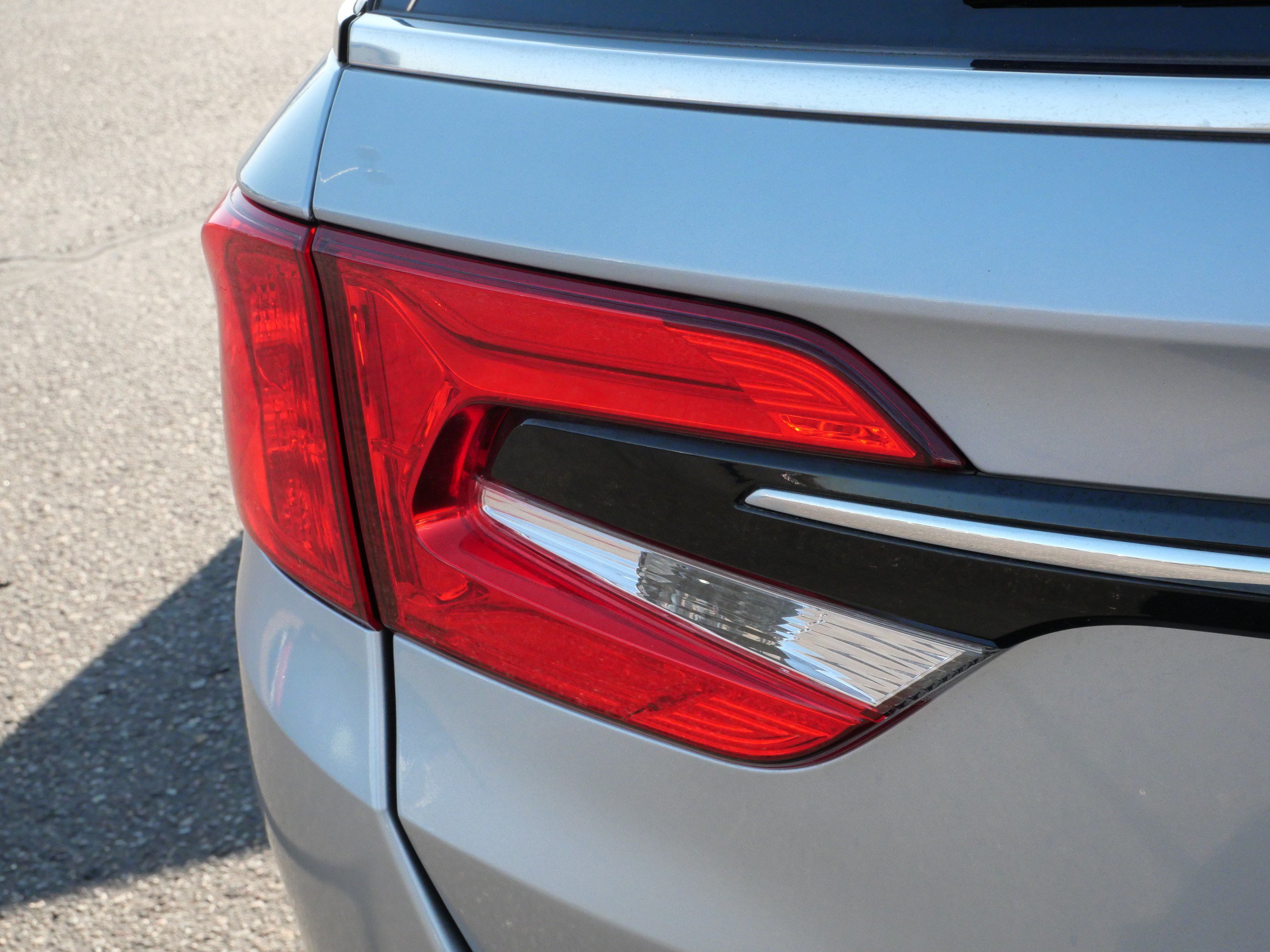 Used 2023 Honda Odyssey EX-L image 17