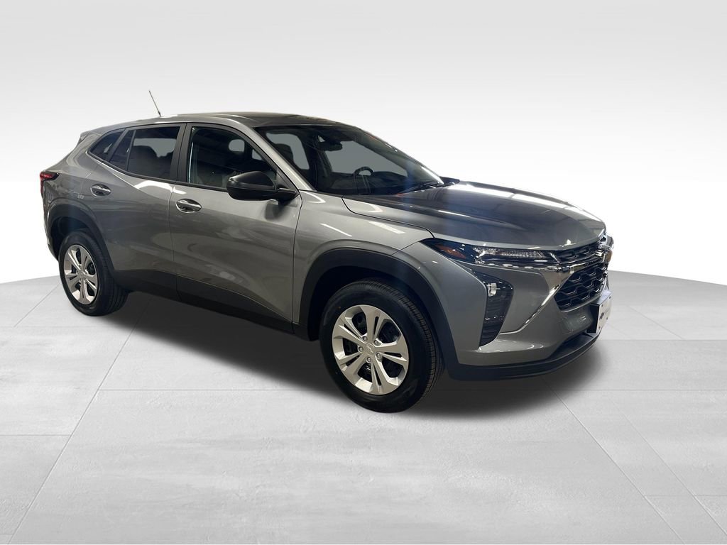 New 2026 Chevrolet Trax LS FWD image 7