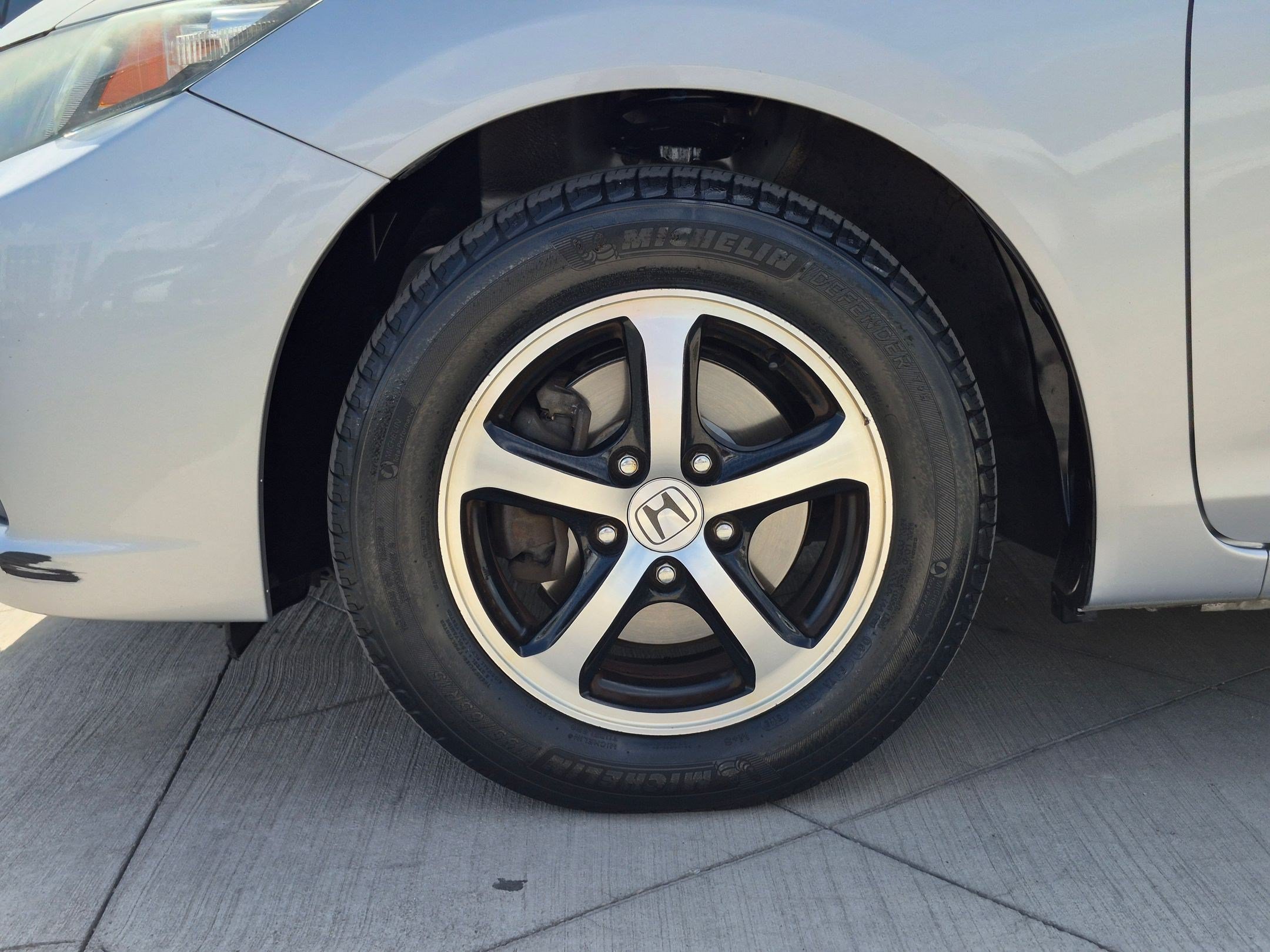Used 2015 Honda Civic SE image 12