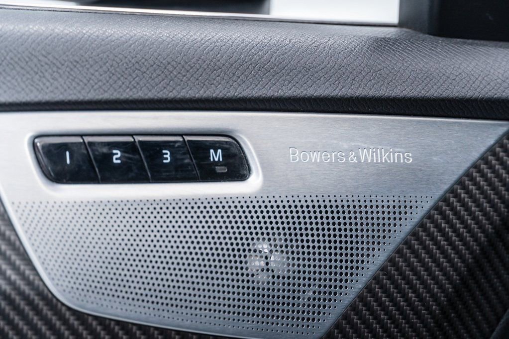 Used 2018 Volvo XC90 T8 R-Design w/ Convenience Package image 24