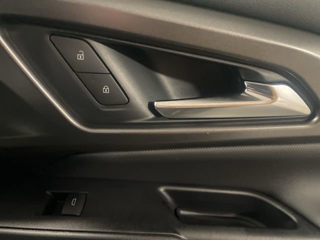 New 2026 Chevrolet Equinox EV LT w/ Comfort Package image 41