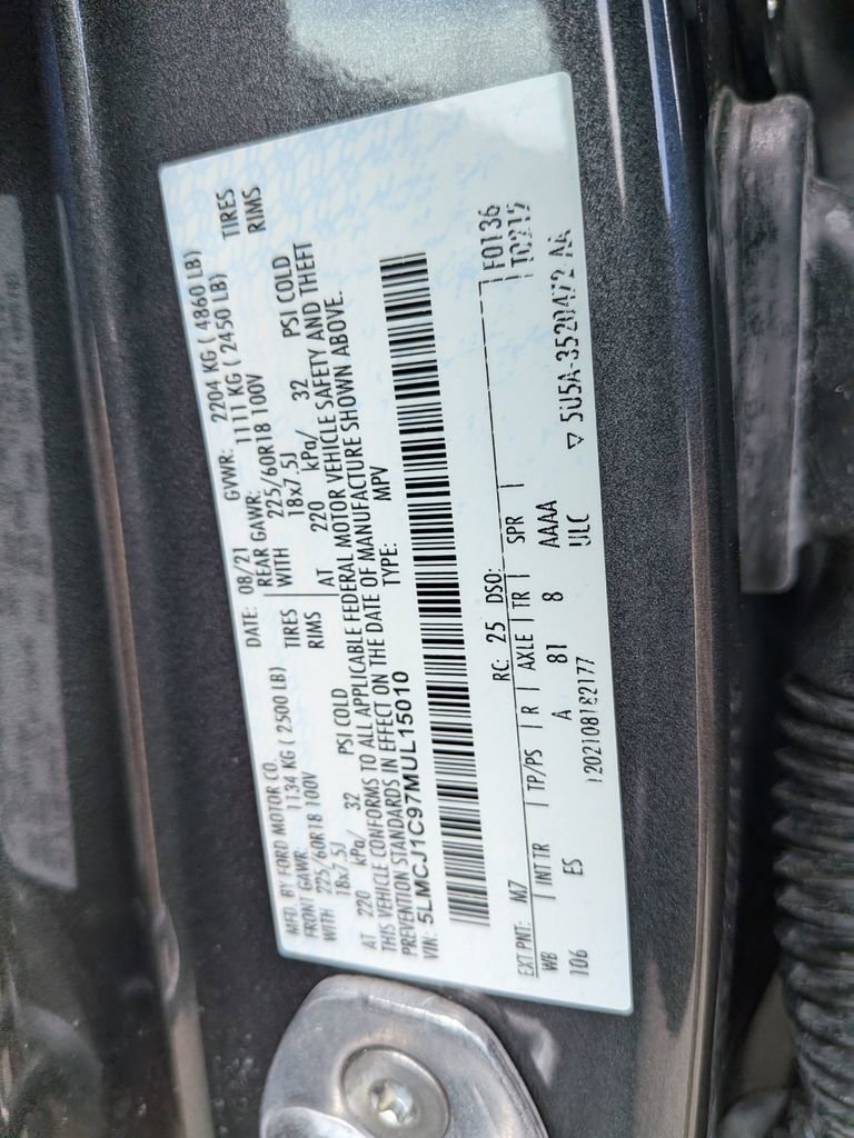 Used 2021 Lincoln Corsair FWD w/ Equipment Group 101A image 29