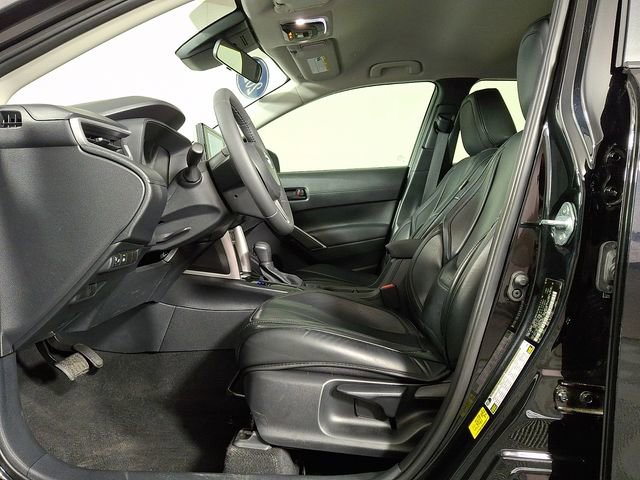 Used 2024 Toyota Corolla Cross LE image 15