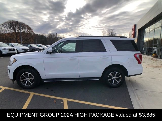 Used 2021 Ford Expedition XLT image 3