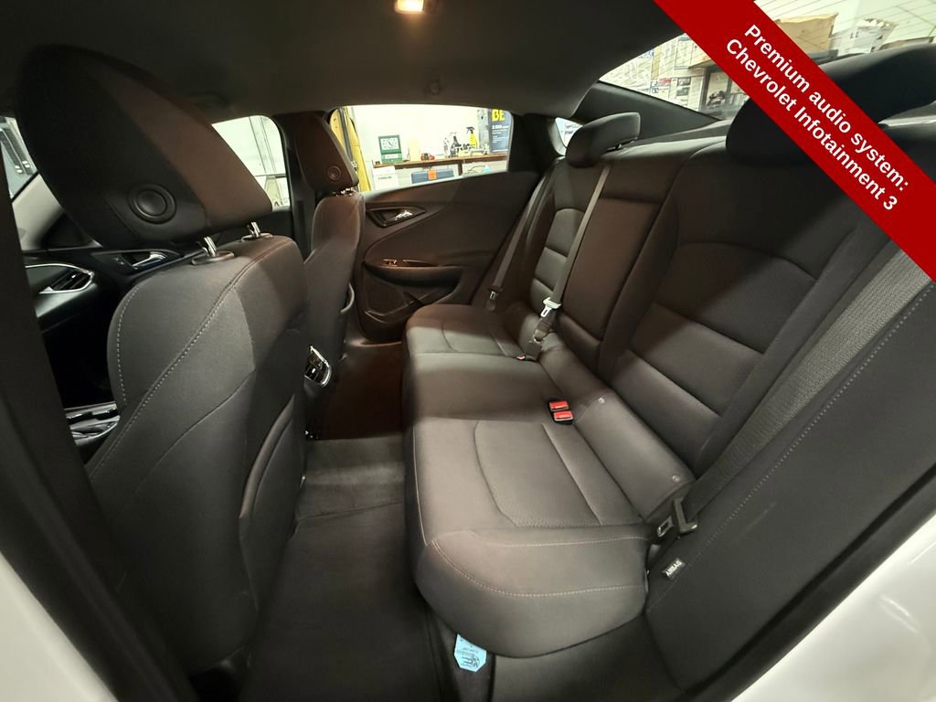 Used 2021 Chevrolet Malibu LT image 31