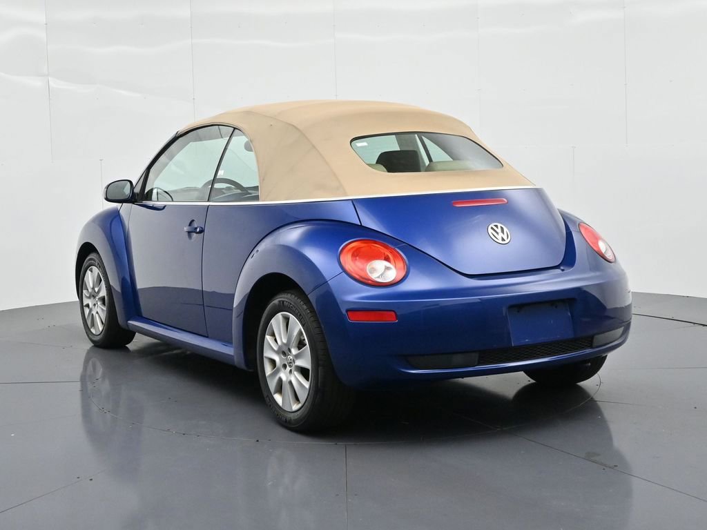 Used 2008 Volkswagen Beetle S FWD image 8