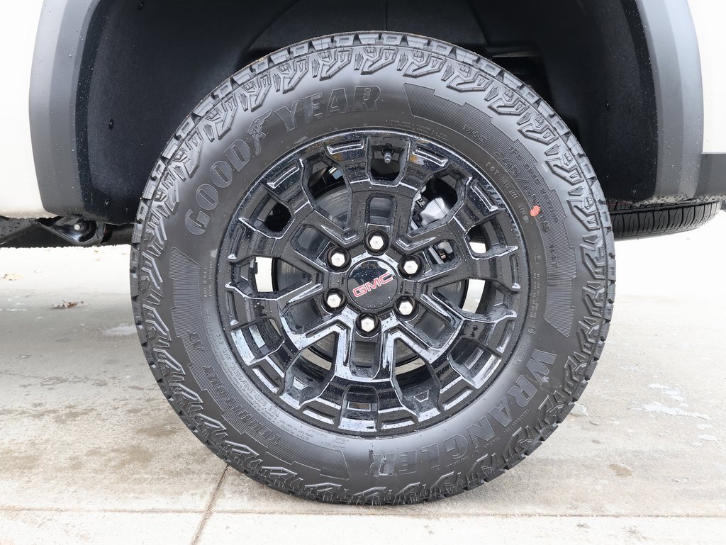 New 2026 GMC Canyon Elevation w/ Convenience Package image 40