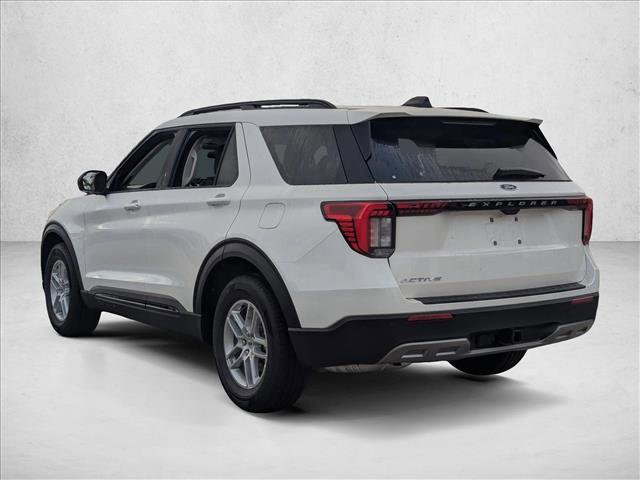New 2026 Ford Explorer Active w/ Active Comfort Package image 8