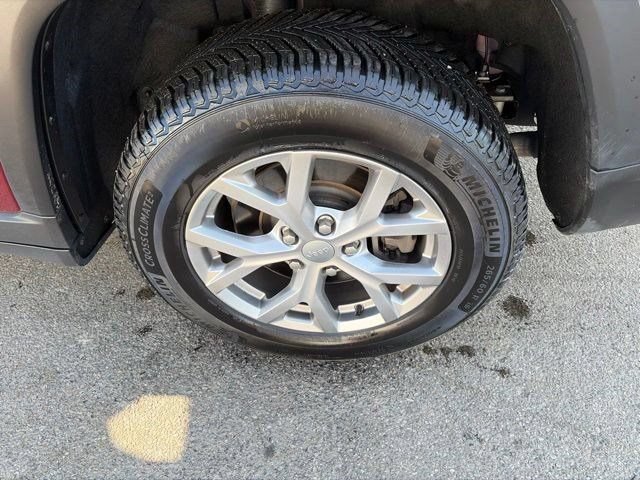 Used 2021 Jeep Grand Cherokee L Limited AWD/4WD image 48