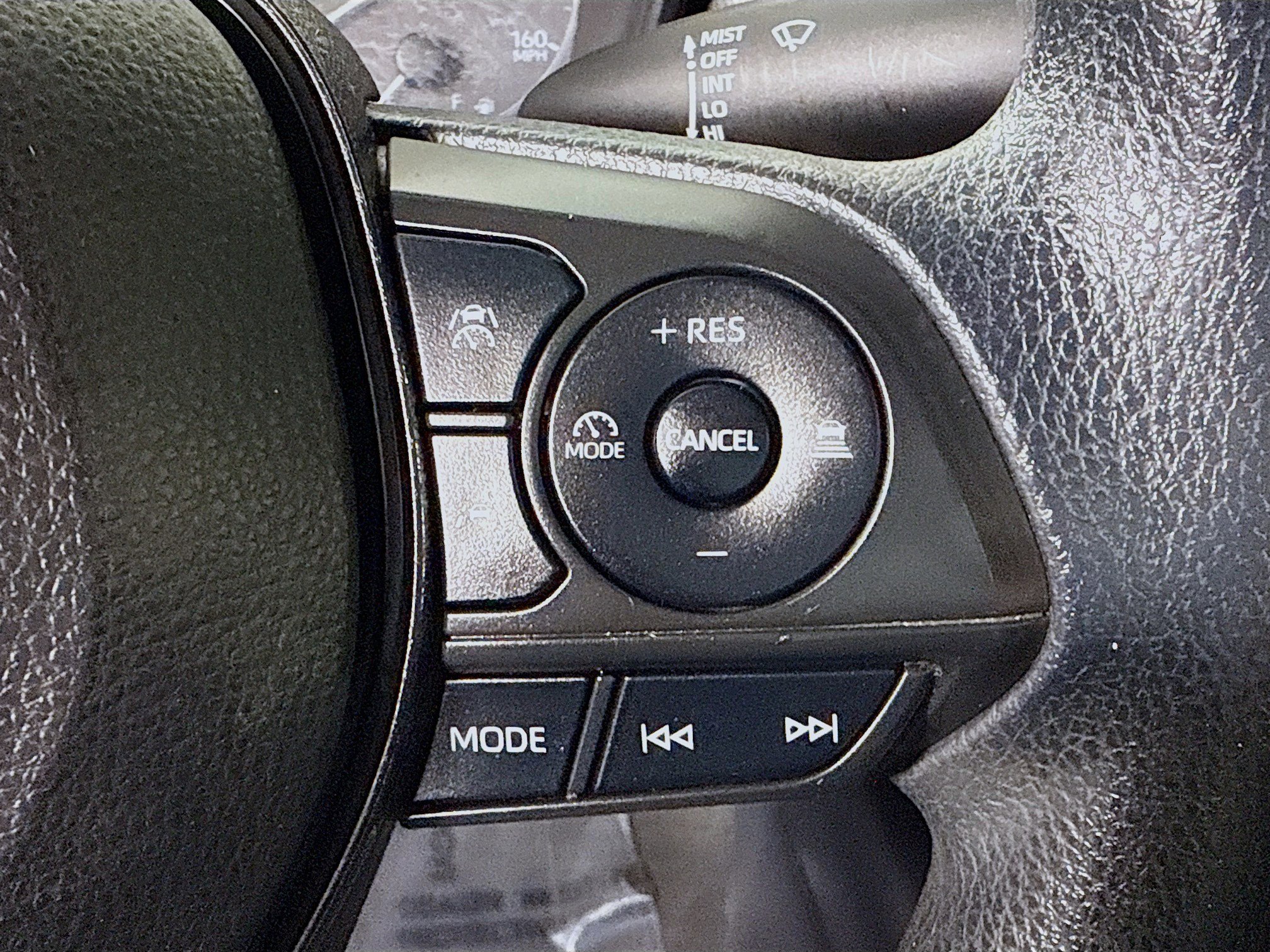 Used 2023 Toyota Corolla LE image 11