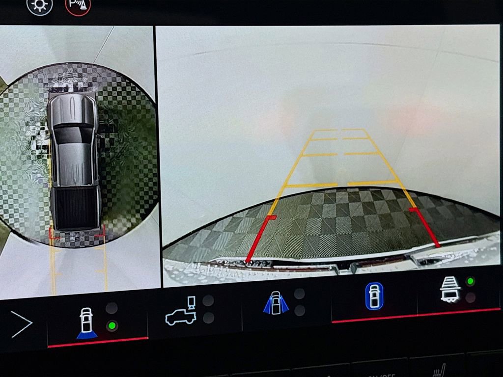 New 2025 GMC Canyon Elevation w/ Convenience Package image 14