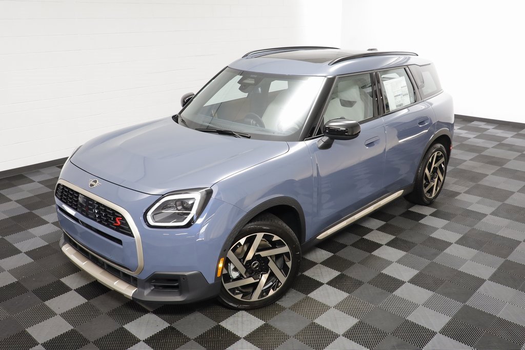 New 2025 MINI Cooper Countryman S image 2