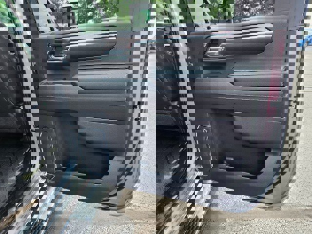 Used 2024 Chevrolet Silverado 2500 LTZ image 17