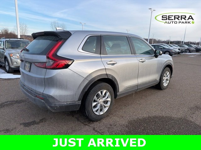 Used 2023 Honda CR-V LX image 3
