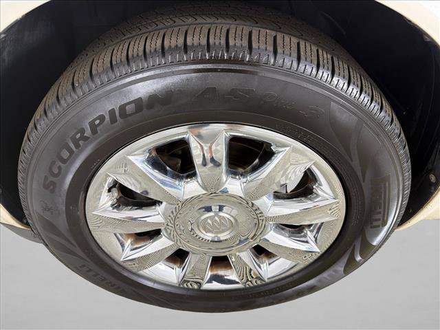 Used 2014 Buick Enclave Premium w/ Trailering Provision Package FWD image 13