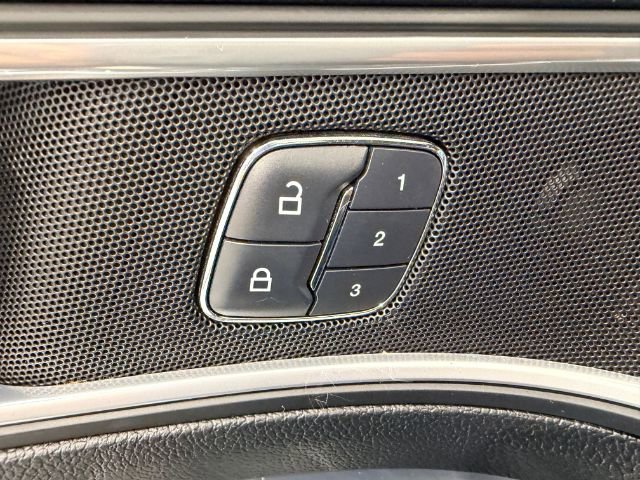 Used 2016 Ford Explorer Sport w/ Equipment Group 401A AWD/4WD image 28