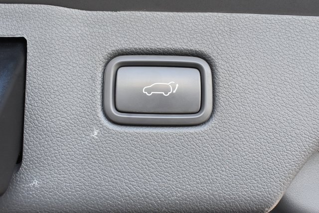 Used 2018 Kia Sorento SX image 42