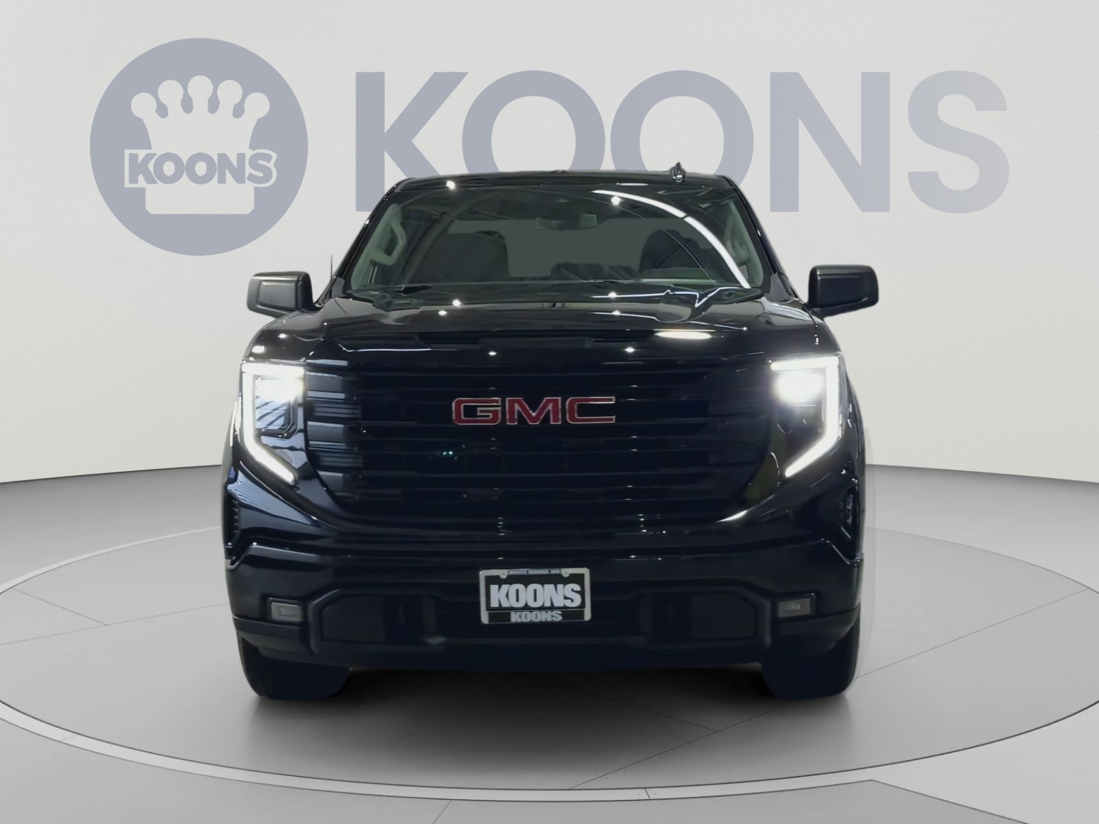 Used 2024 GMC Sierra 1500 Elevation AWD/4WD image 4