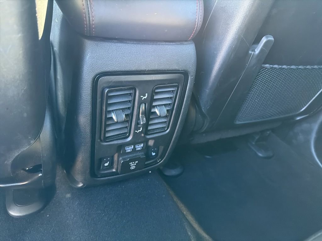 Used 2024 Dodge Durango GT image 23