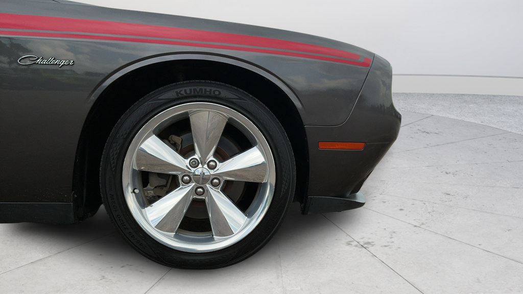 Used 2016 Dodge Challenger R/T Plus RWD image 21