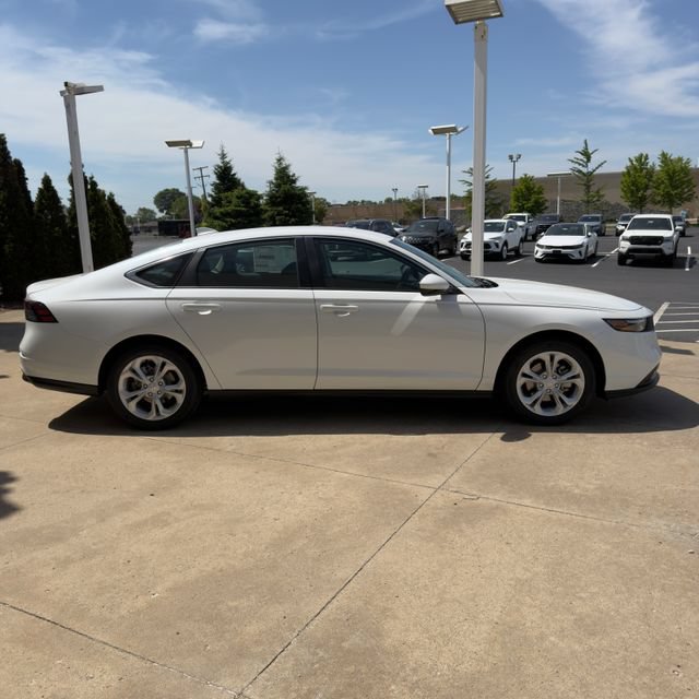 New 2026 Honda Accord LX image 6
