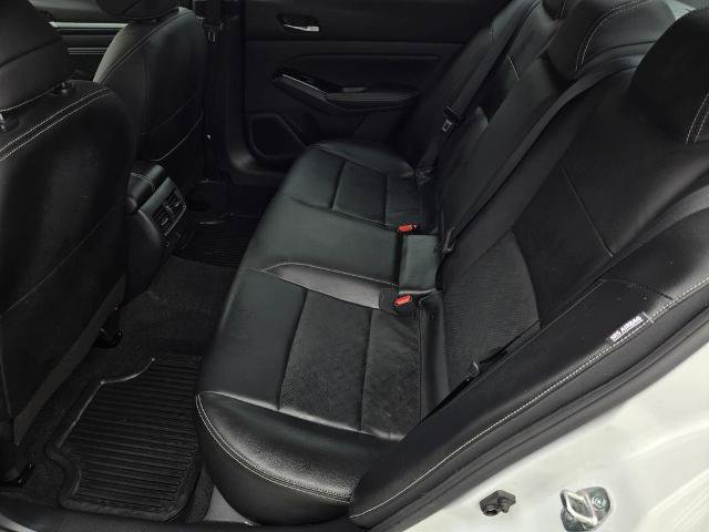 Used 2023 Nissan Altima 2.5 SL AWD/4WD image 11