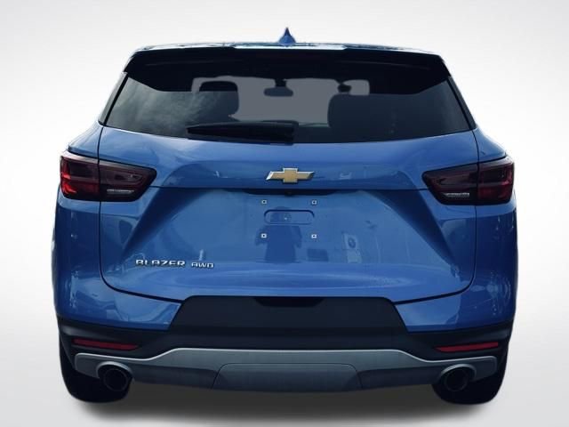 Used 2025 Chevrolet Blazer LT AWD/4WD image 7