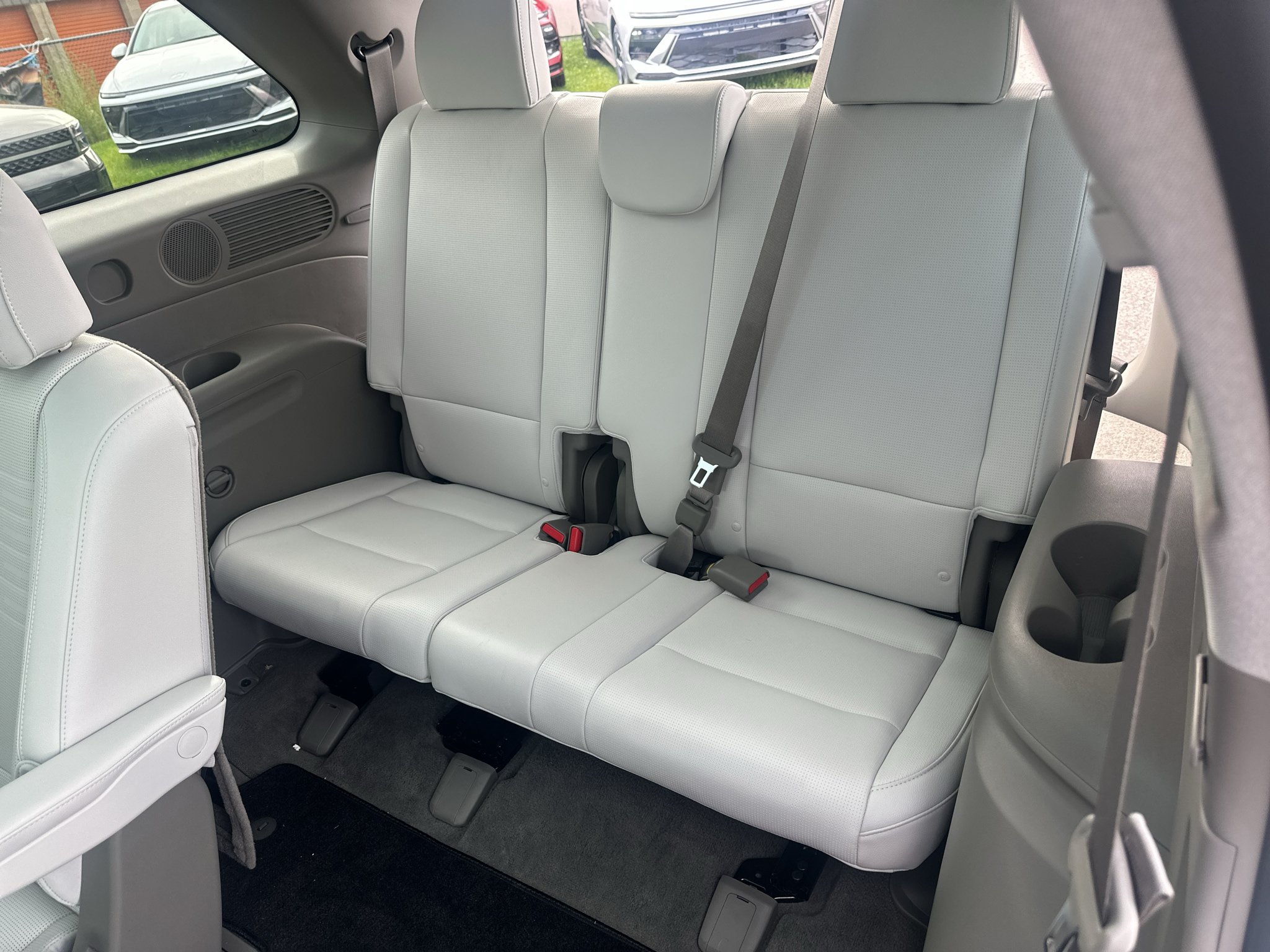 Used 2026 Hyundai Palisade Limited AWD/4WD image 17