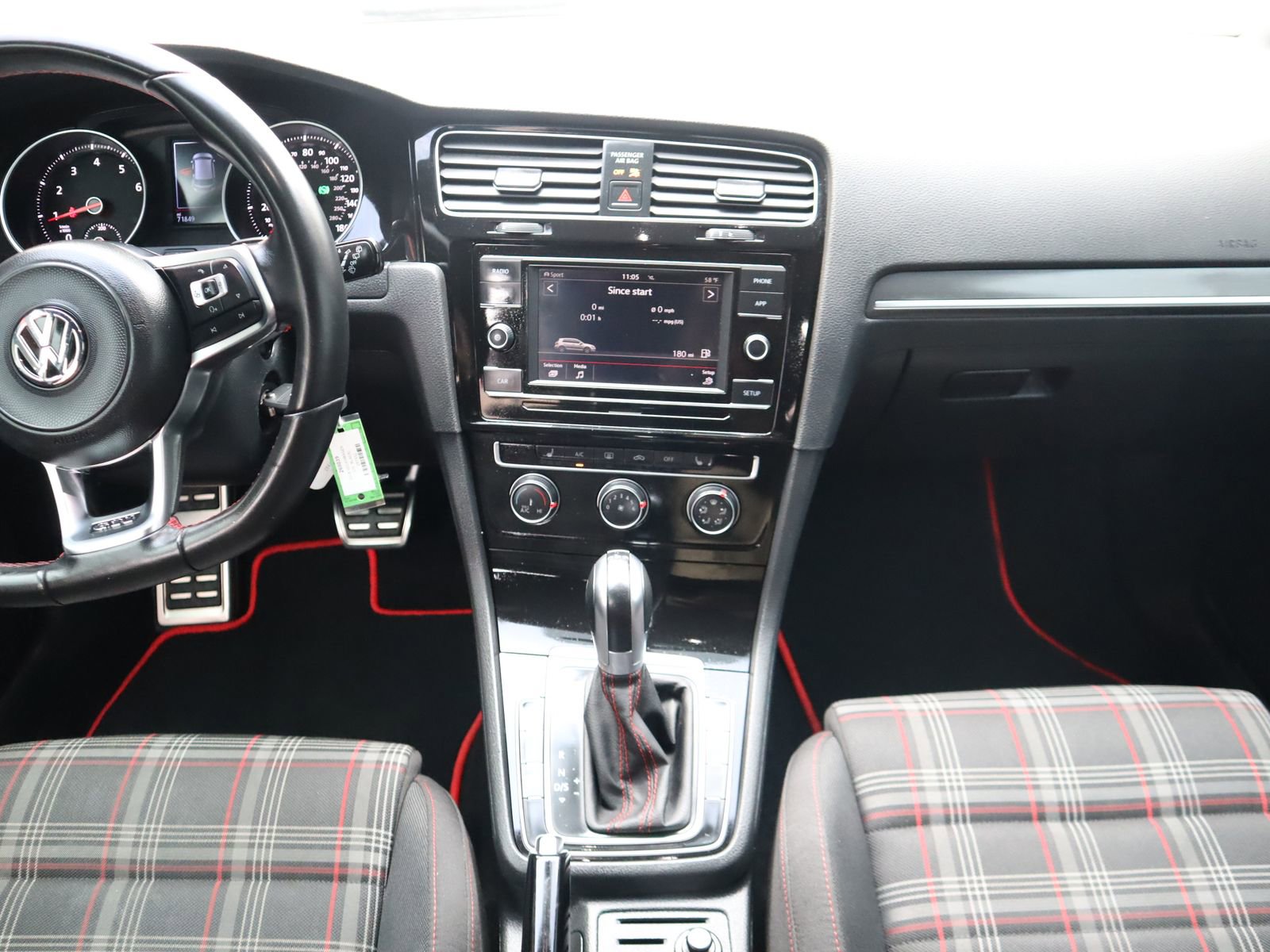 Used 2018 Volkswagen GTI S image 29