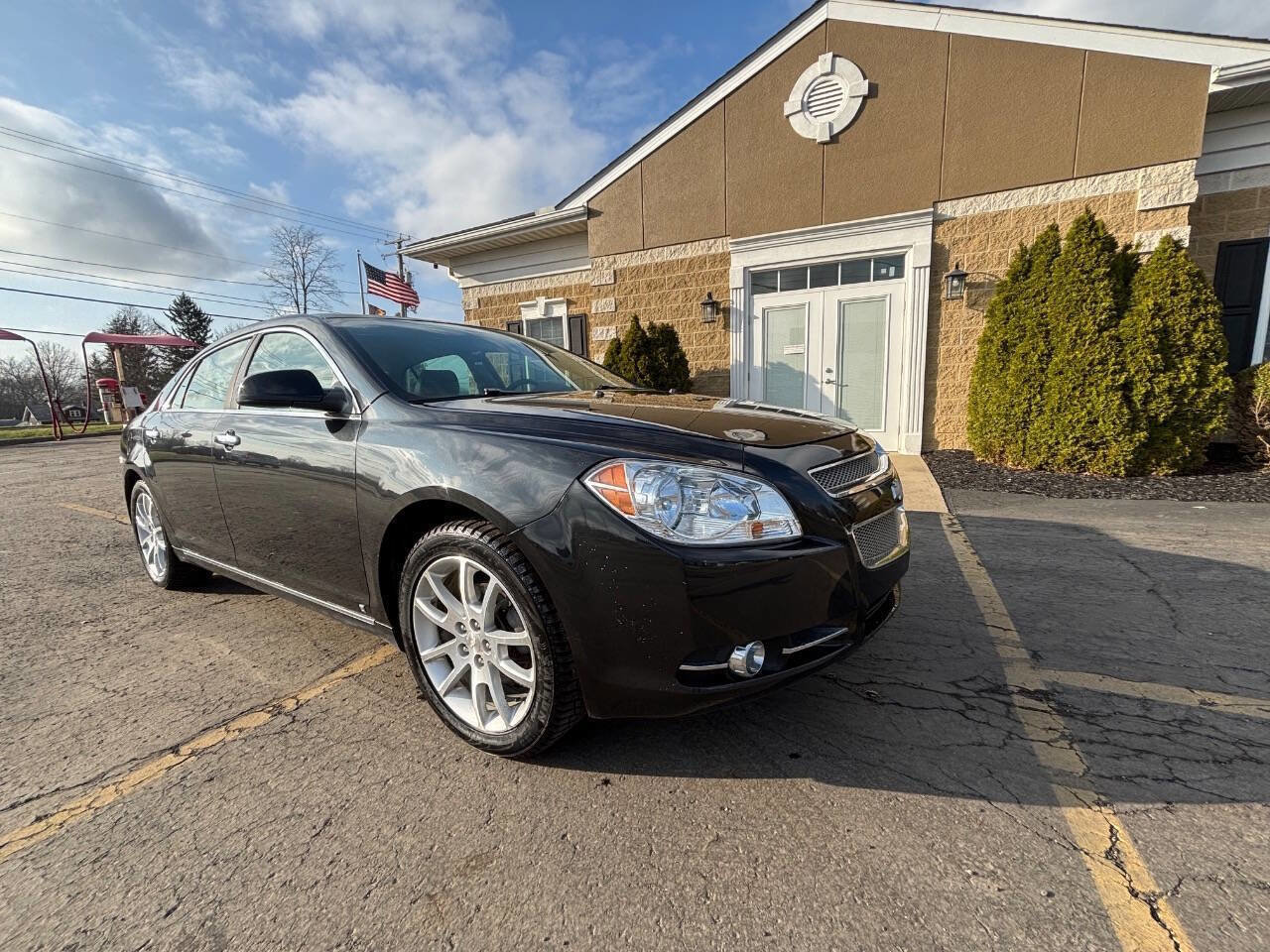 Used 2009 Chevrolet Malibu LTZ
