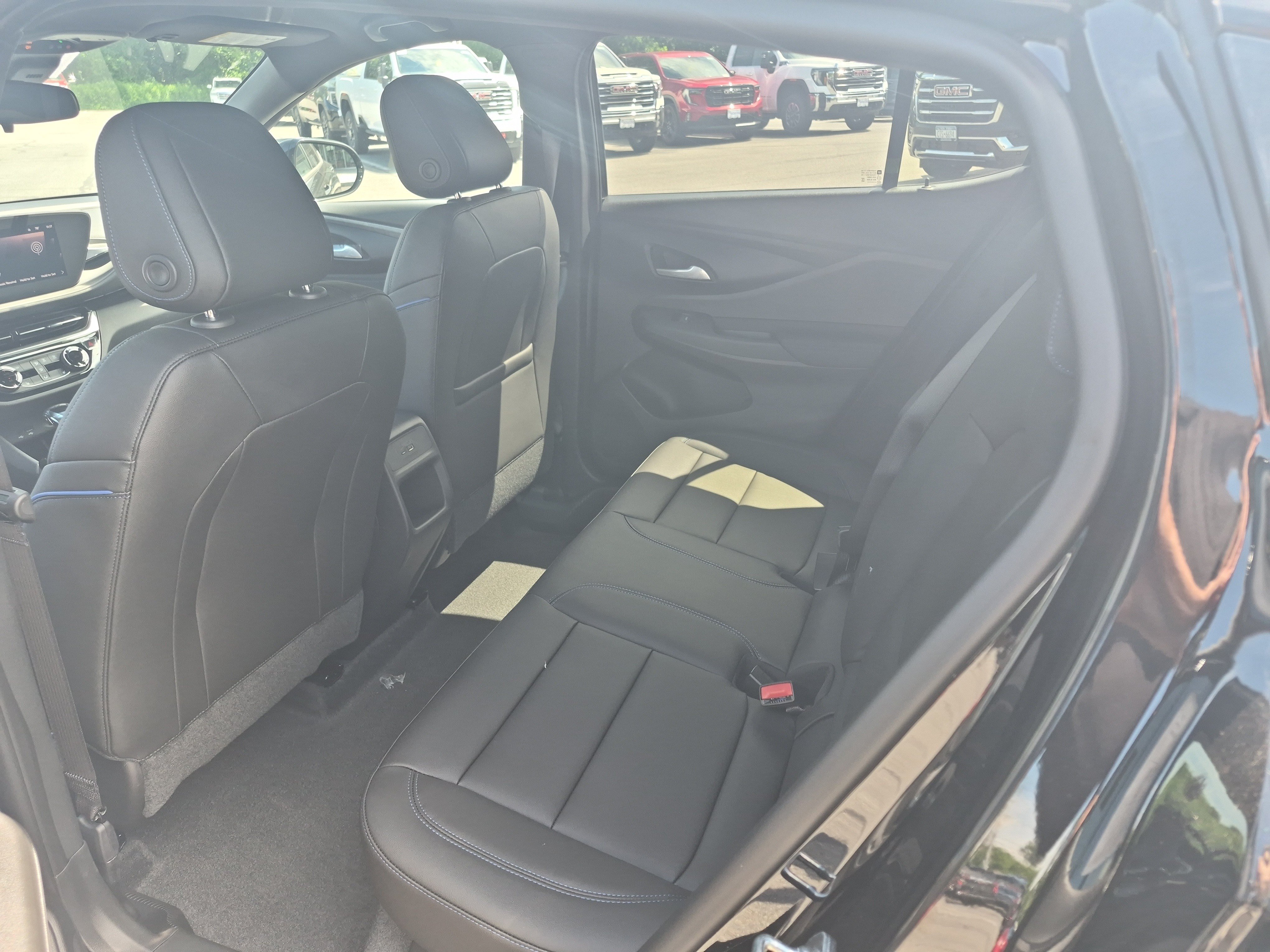 Used 2026 Buick Envista Sport Touring w/ Convenience I Package FWD image 9