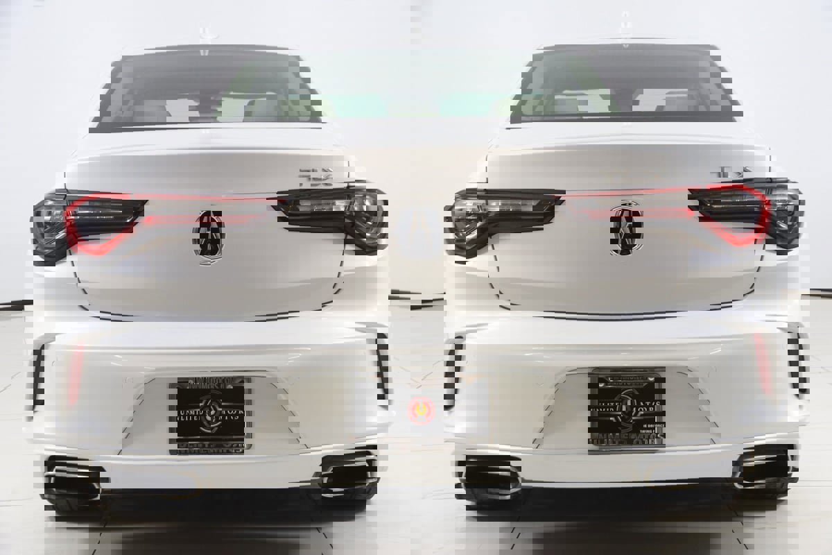 Used 2024 Acura TLX w/ Technology Package image 46