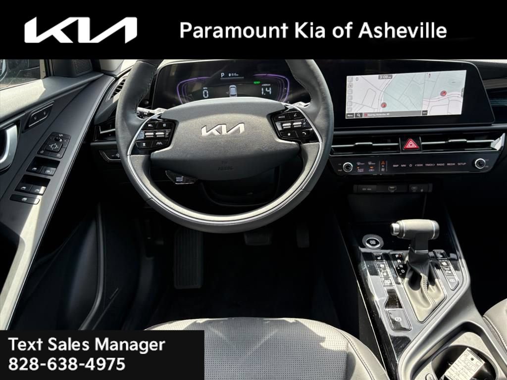 Certified 2025 Kia Niro FWD image 24