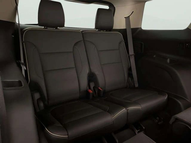 Used 2018 GMC Acadia Denali w/ Technology Package image 32