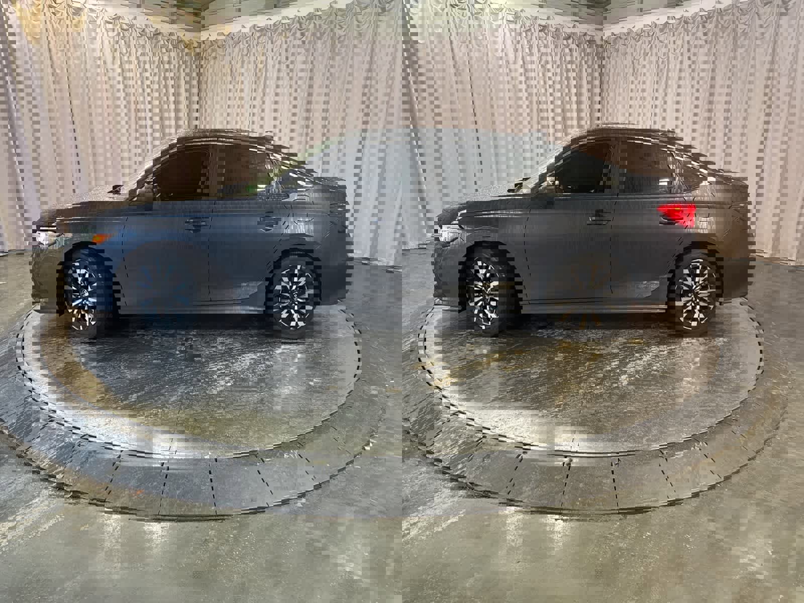 Used 2022 Honda Civic EX image 8